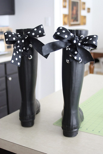 New Rainboots – now with DIY bow action! | Ramblings of a Twenty ...